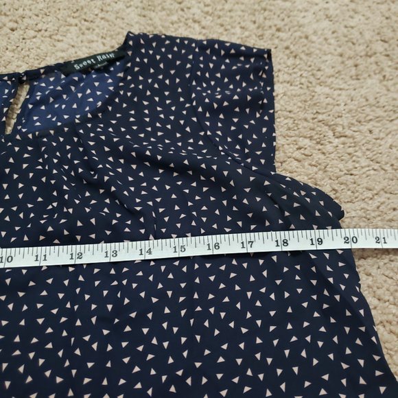 Sweet Rain Navy blue w/nude triangles Size L - Picture 8 of 9